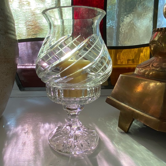 Vintage Crystal Hurricane Candle Holder /Fairy Lamps Hurricanes - Picture 2 of 8